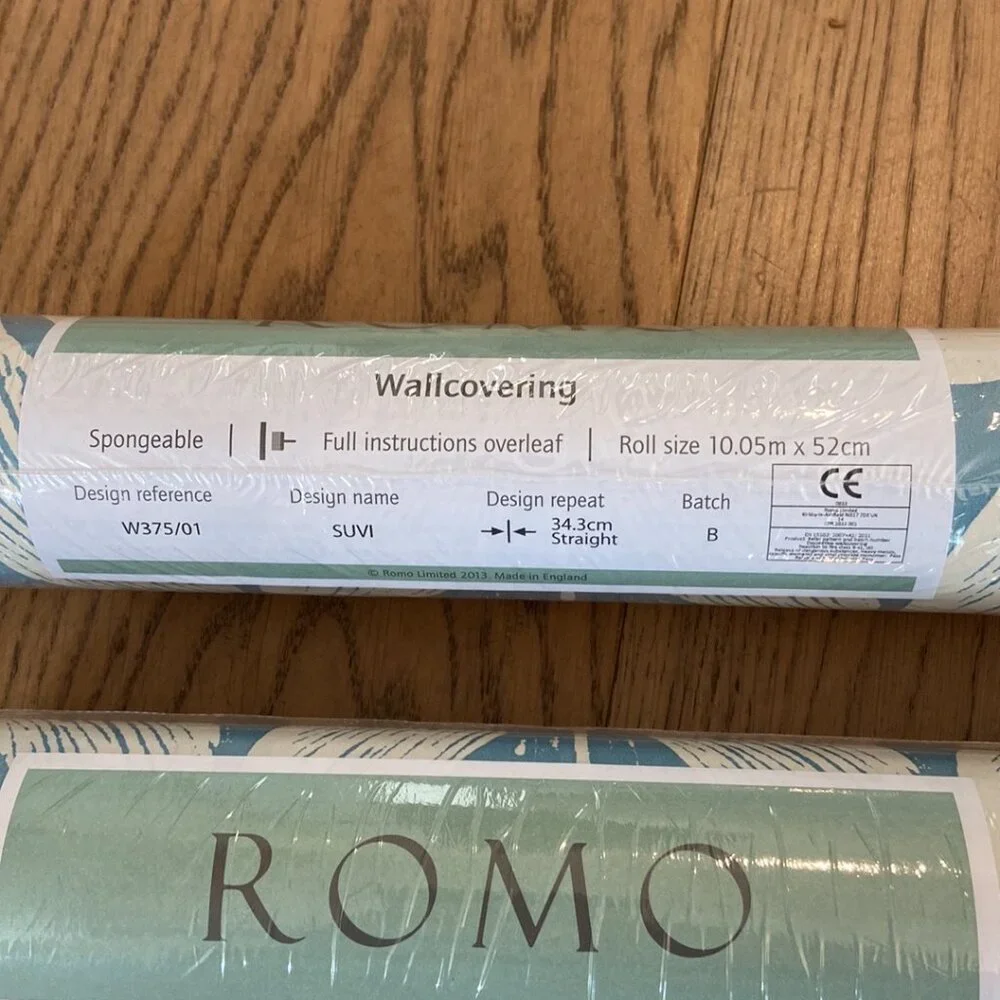 ROMO / Orvieto Collection Suvi Wallpaper - 3 rolls